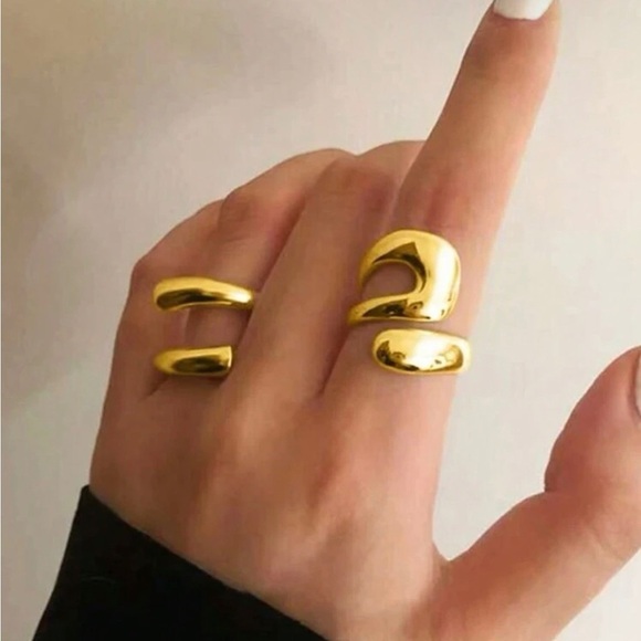 Gold 2pc Geometric Ring Set - Picture 2 of 2